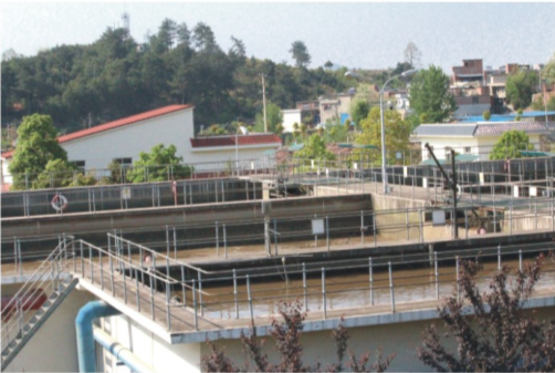 花溪污水處理廠二期工程沉淀池實(shí)景圖